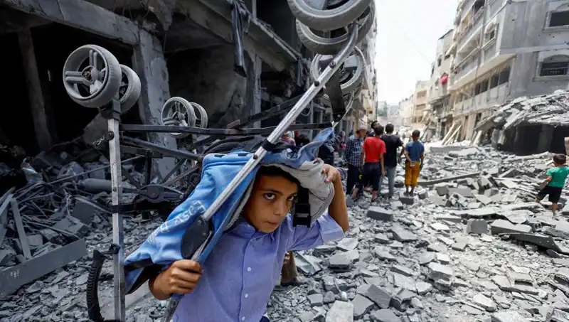 İsrail'de İç Çatışma: Gazze'nin Yıkımını Durdurun Çağrıları Yükseliyor