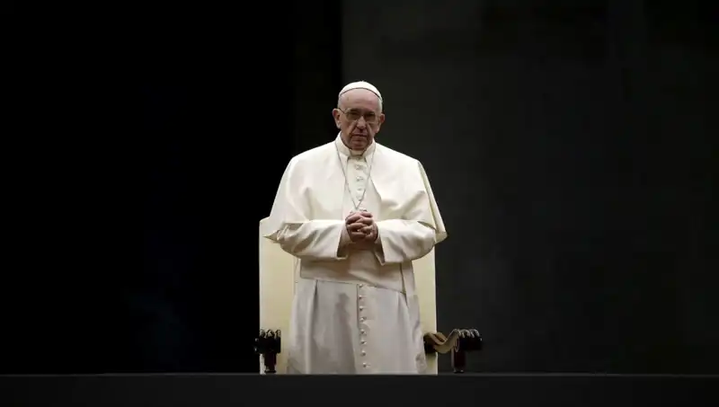 İlklerin Papası: Kapıcılıktan Vatikan'a Francis'in Olağanüstü Hayat Hikayesi