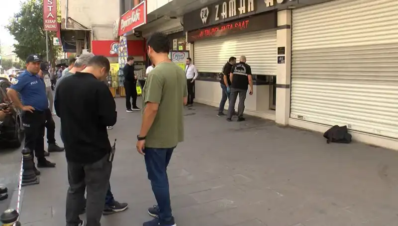 Güpegündüz Cadde Ortasında Kuyumcu Soyulmaya Kalkıştı: Olayın Ayrıntıları