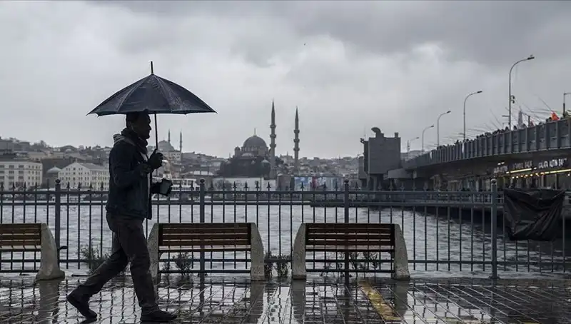 İstanbul'da Bahar Rüzgarları Sona Erdi: Kış Yeniden Kapıda!
