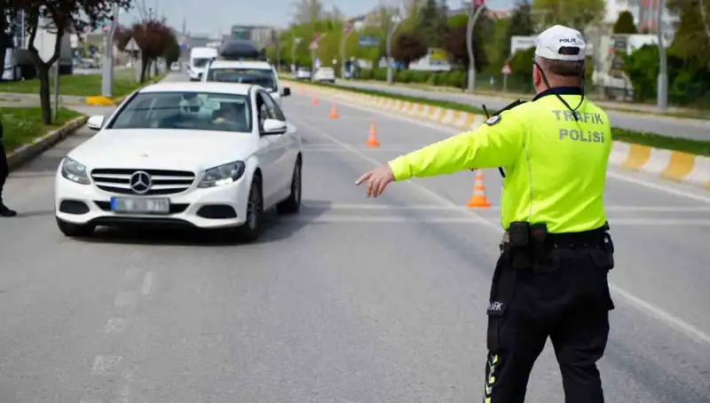 2025'te Yeni Trafik Cezaları: Artış Ne Kadar Olacak?