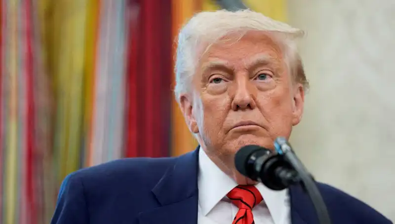Trump G7 Zirvesinden Neden Erken Ayrıldı? Acil Beyaz Saray Toplantısı İşaret Ediyor