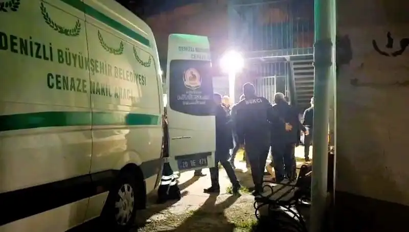 Besicinin Korkunç Ölümü: Yem Karma Makinesine Düştü ve Hayatını Kaybetti