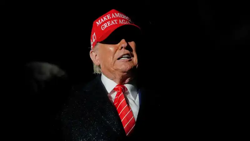 Yüksek Mahkeme, Trump’a Göçmen Yetkisi Verdi: Yasal Statüsü Değiştirebilir mi?