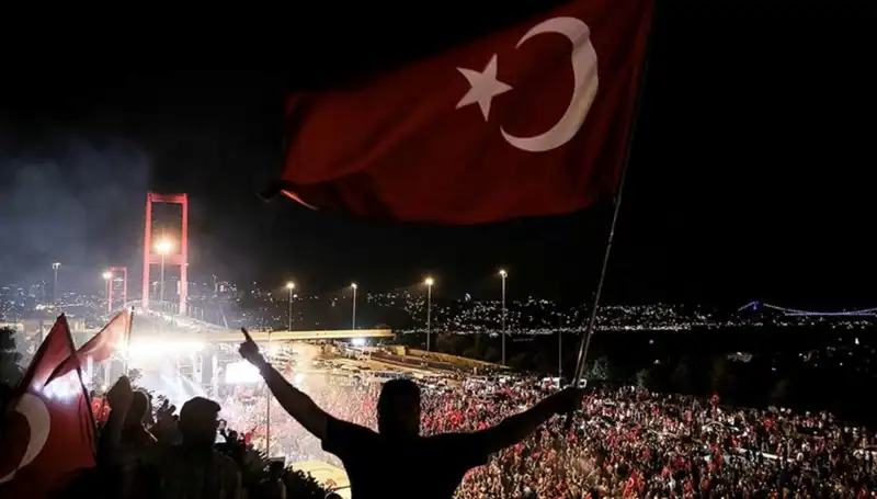 15 Temmuz Destanı: "En Uzun Gece" Külliye'de Sahnelenecek!