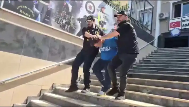 Ümraniye’de Şok Gasp: 600 Bin Liralık Soygun ve Kovalamaca!
