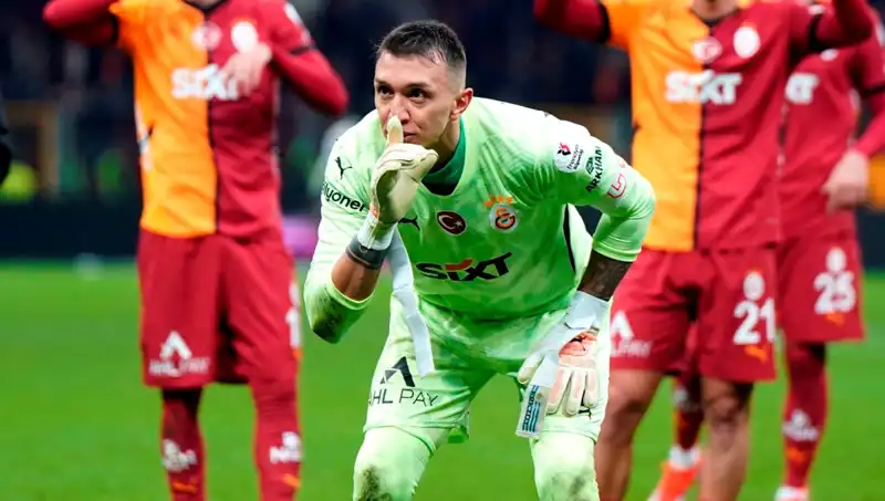 Muslera'nın Yerine Geçecek Kaleci İçin Adaylar Belli Olmaya Başladı