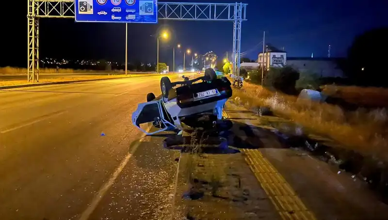 TIR'ın Sıkıştırdığı Otomobil Takla Attı: Korkutan Kaza Detayları Açıklandı
