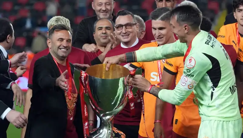 Okan Buruk, Galatasaray'daki Hedeflerini Açıkladı: Büyük Mücadele Dönemi Başlıyor!