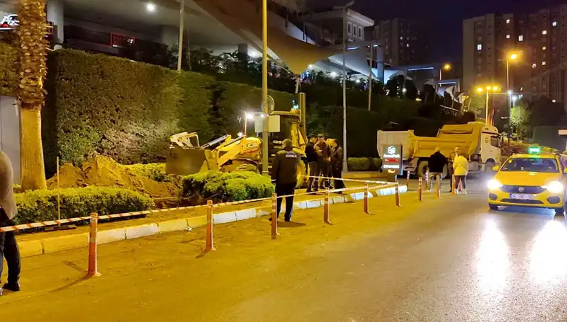 Küçükçekmece'de Doğal Gaz Borusu Paniği: Neler Oluyor?