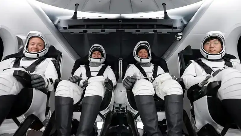 SpaceX’in Tarihi Görevi: Uzay yolcuları Güvenli Bir Şekilde Dünya'ya Döndü