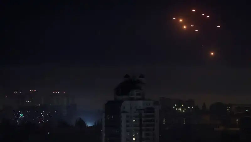 Rusya'dan Başkent Kiev'e Hava Saldırısı: Sumi'de 11 Köy Tahliye Ediliyor