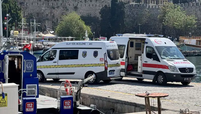 Antalya'da Sahilde Gizemli Bir Ceset Bulundu: Olayın Detayları